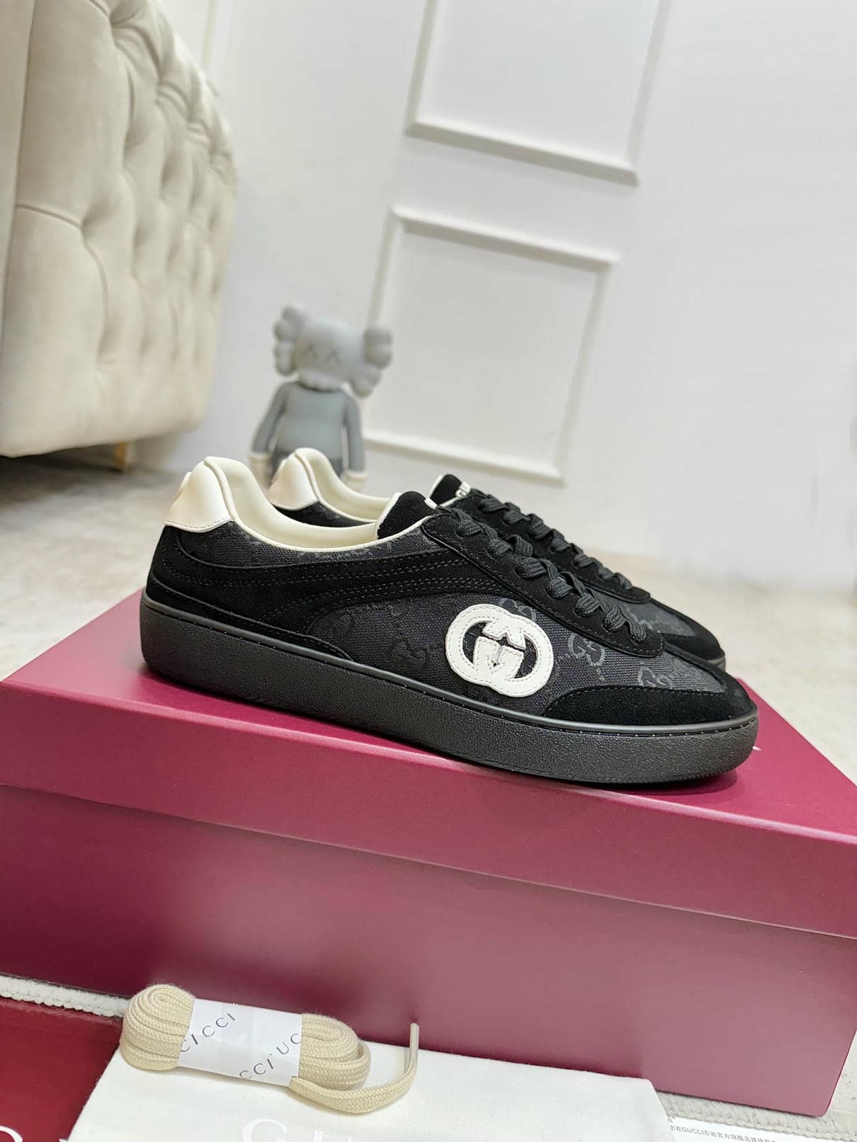 0019 Sneaker